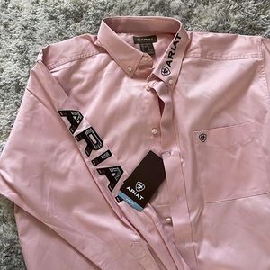 Ariat Classic Fit Logo Shirt